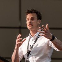 Tweet card summary image