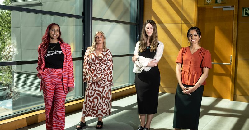 Tweet card summary image