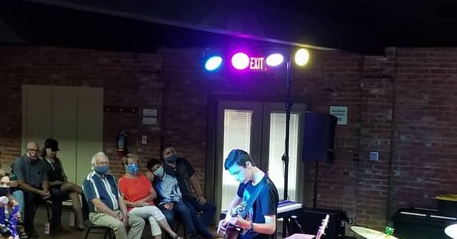 Tweet card summary image