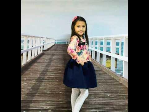 RCorcodel's tweet card. Andreea Railean Sarbatoare