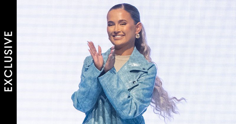 Tweet card summary image