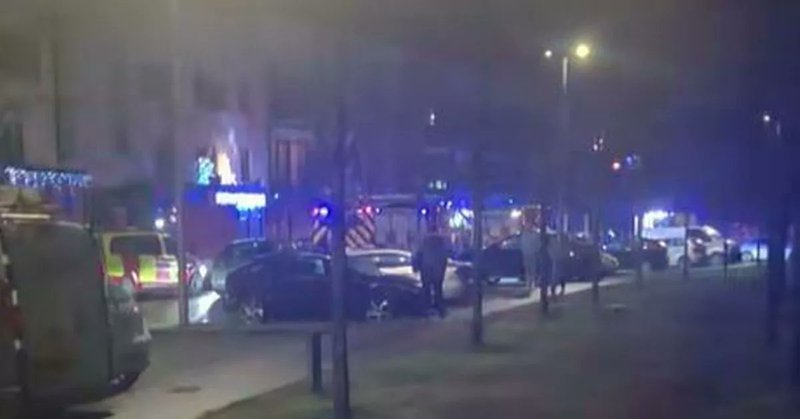 Tweet card summary image