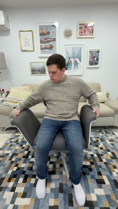 TechLineHD's tweet card. Newtral Freedom-X - The Chair You've Never Seen Before!