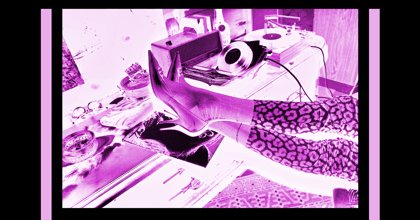 Tweet card summary image