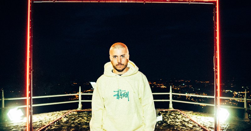 Tweet card summary image