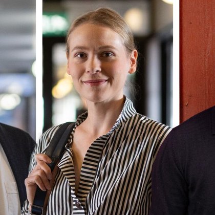 Tweet card summary image