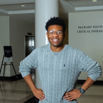 Tweet card summary image