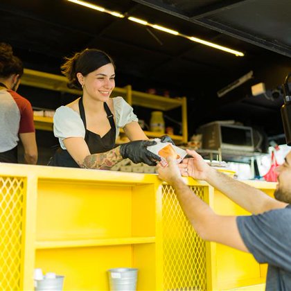 Tweet card summary image