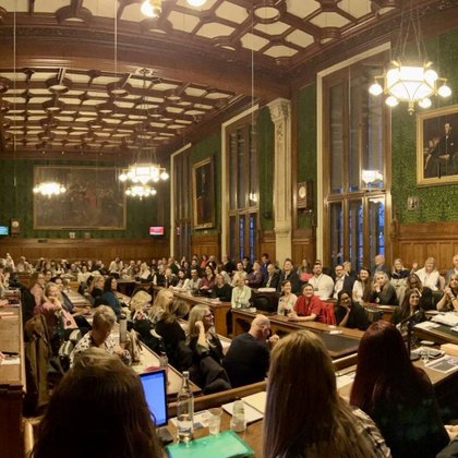 Tweet card summary image