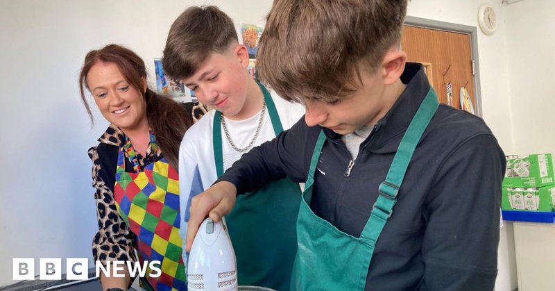 Tweet card summary image