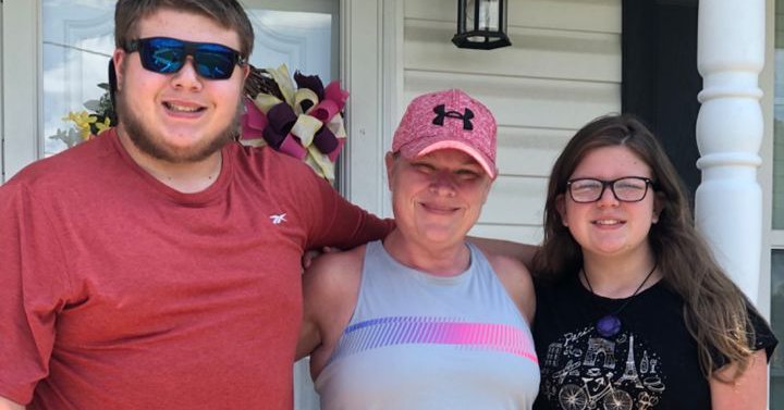 Tweet card summary image