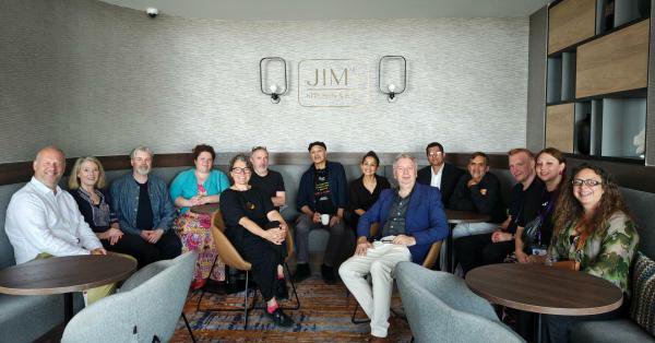 Tweet card summary image