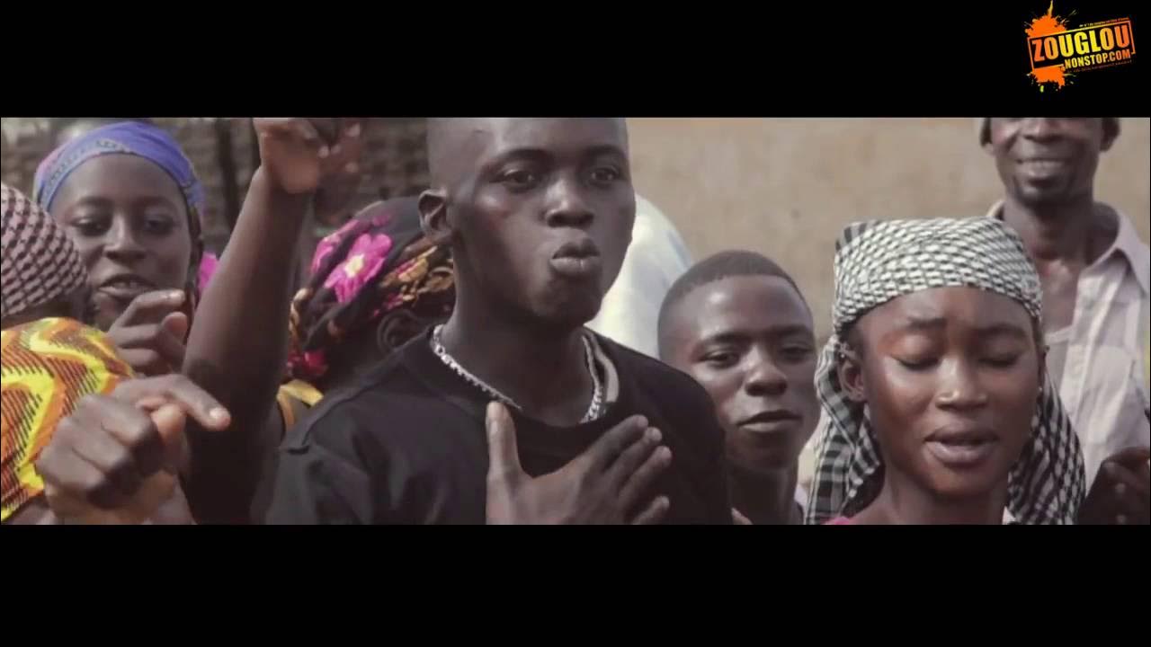 phpcoder_ZNstop's tweet card. LUNIC - ENFANT BENI (Clip Officiel)