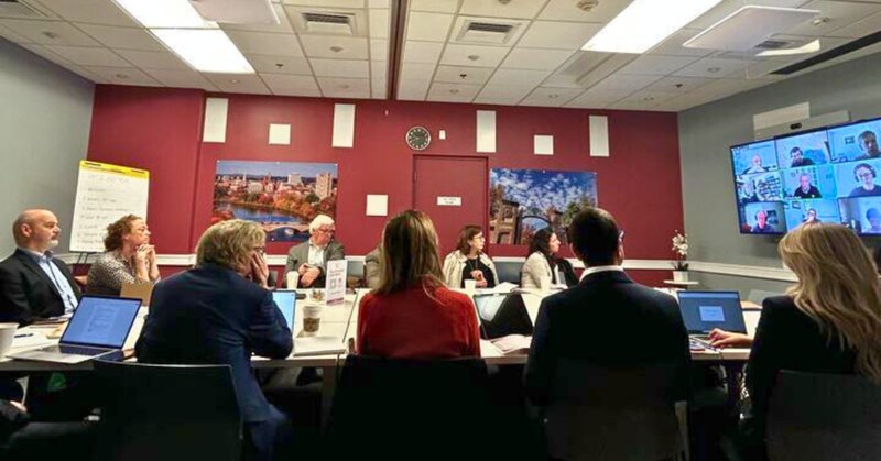 Tweet card summary image