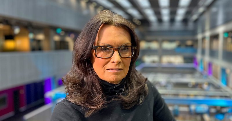 Tweet card summary image