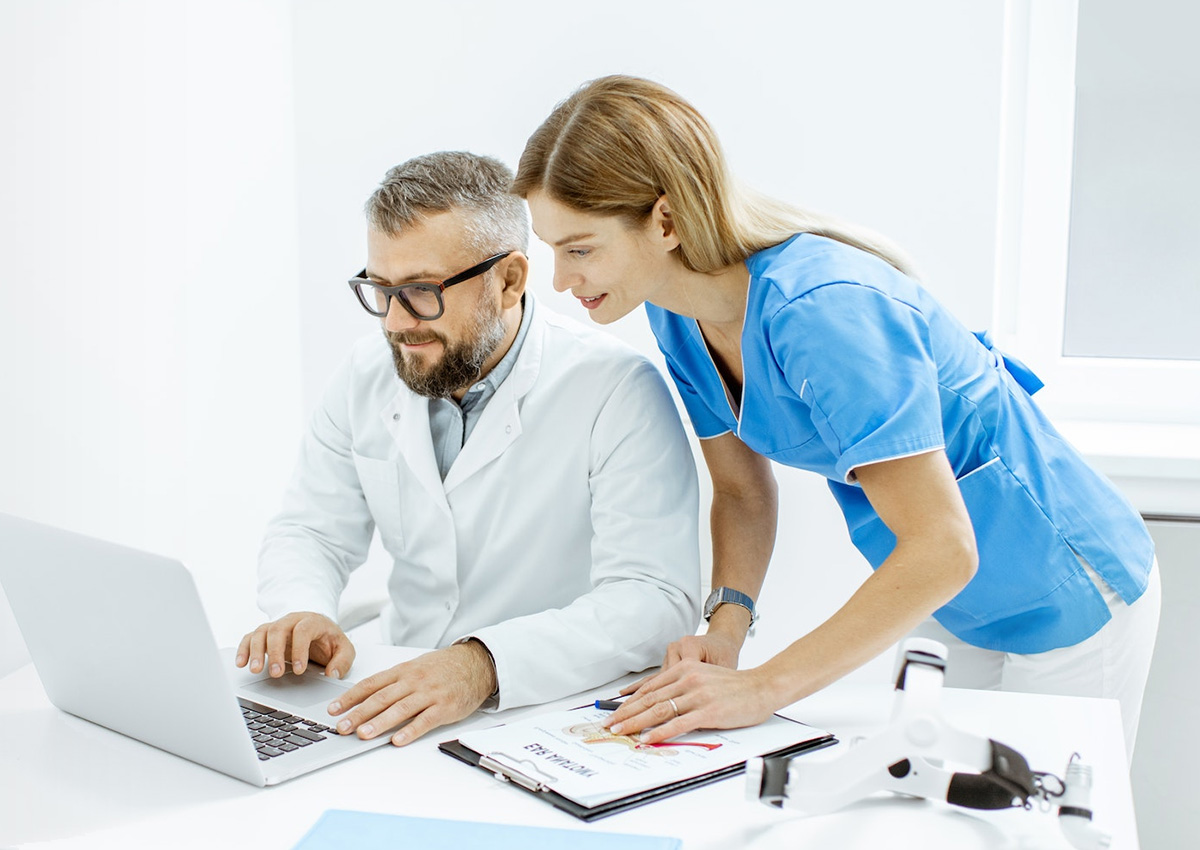 mHosptl's tweet card. Stay informed about recent E/M coding changes! Learn key updates, challenges, solutions, and technology's role in accurate medical billing compliance.