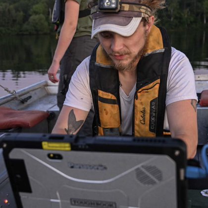 Tweet card summary image