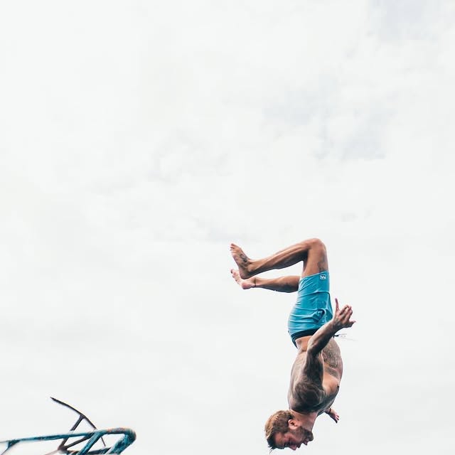 BisvueB's tweet card. BisVue (@bisvue) • Instagram photo