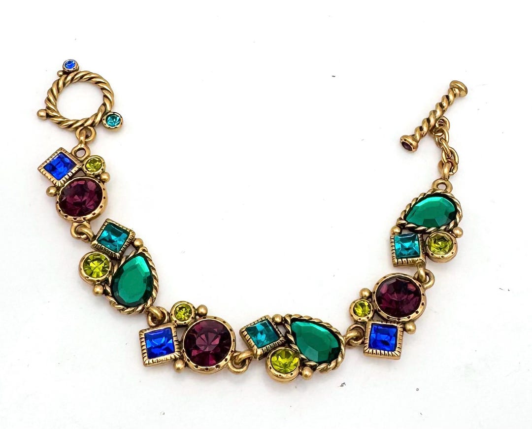 serendipitytrea's tweet card. This Chain & Link Bracelets item is sold by serendipitytreasure. Ships from Huntington Beach, CA. Listed on Dec 17, 2025