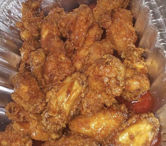 homevsfastfood's tweet card. Sweet and spicy Fried ChickenIngredients Chicken partsFlourE...