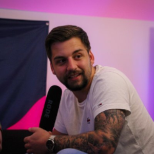 Tweet card summary image