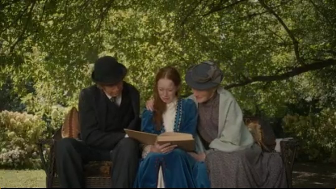 sumcoding's tweet card. Renew Anne with an E for season 4!!