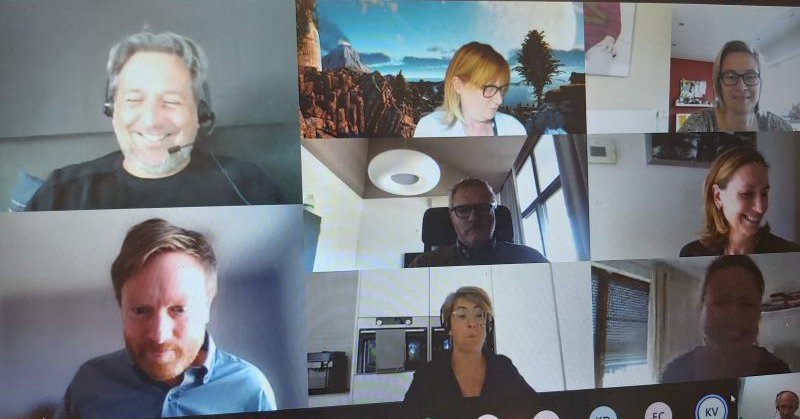 Tweet card summary image