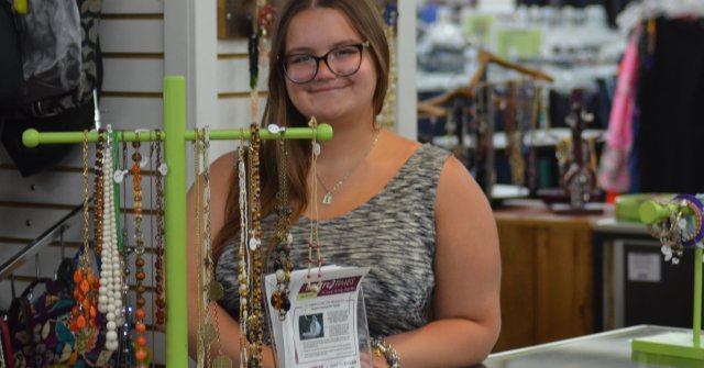 Tweet card summary image