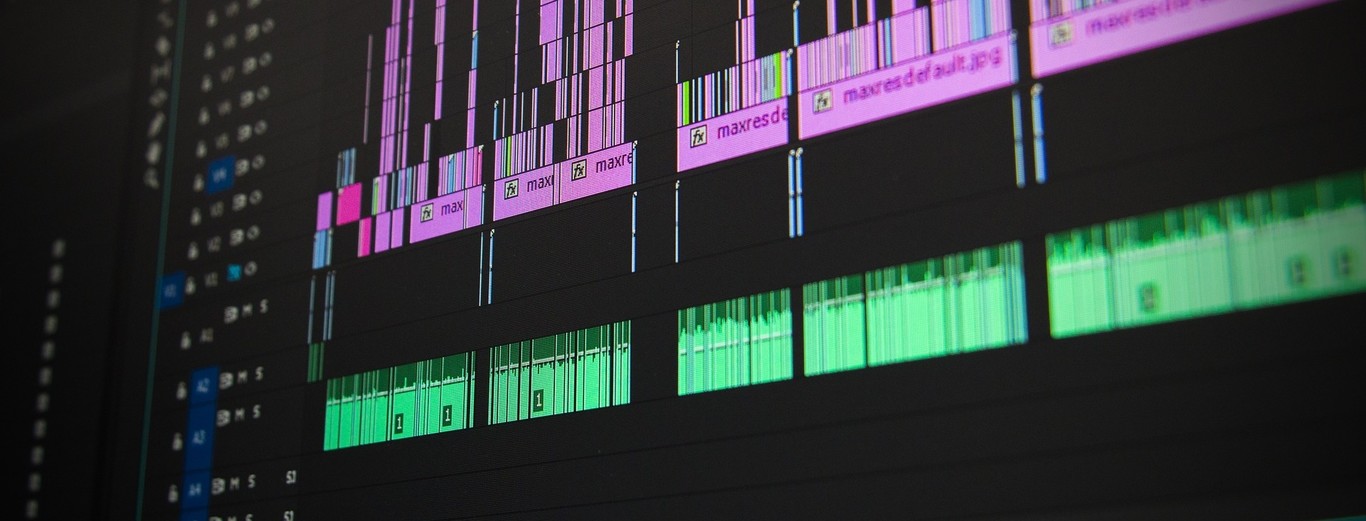 MUSEtutoriales's tweet card. Encontrar recursos para tus proyectos puede ser una tarea complicada. Es imprescindible, si quieres evitar pasar por caja, que estos sean o bien de dominio...
