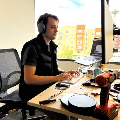 Tweet card summary image