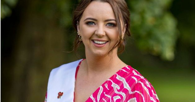 Tweet card summary image