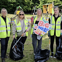 Tweet card summary image