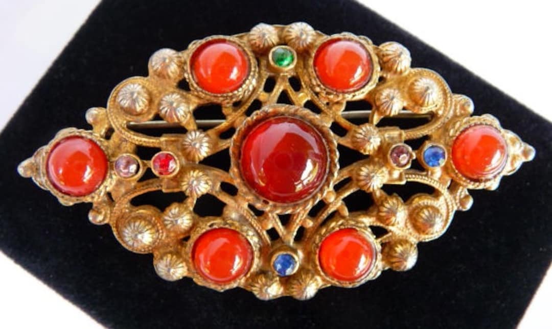 serendipitytrea's tweet card. This Brooches item by cherrylippedroses has 9 favorites from Etsy shoppers. Ships from Shelbyville, TN. Listed on Dec 3, 2025