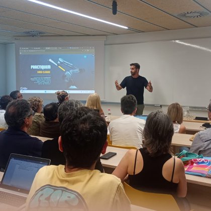 Tweet card summary image