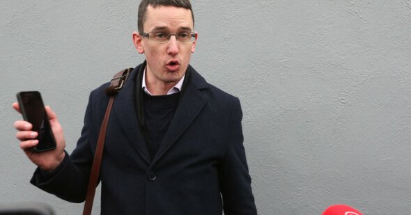 Tweet card summary image