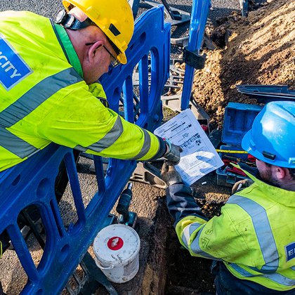 Tweet card summary image