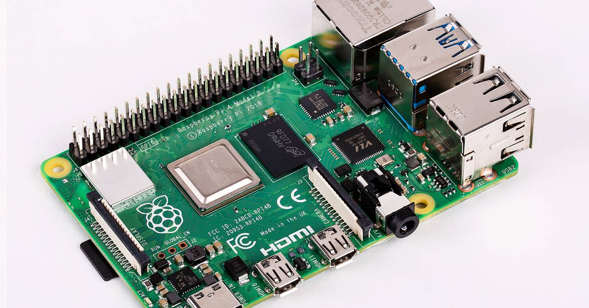 coderdojosf's tweet card. 5 fun Raspberry Pi projects you can do with your kids