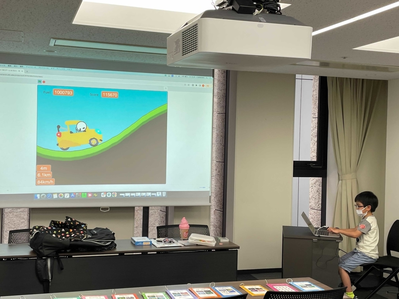 coderdojo_ikbkr's tweet card. 第37回 CoderDojo 池袋 を開催いたしました。 2022/4/24(日)14:00-16:00 @としま区民センター 当日の様子 としま区民センターでの開催です！ 今回もニンジャ&メンターの皆さんに参加して頂きました。 ありがとうございました！ いつものとおりCoderDojoの説明をしてから、創作活動スター…