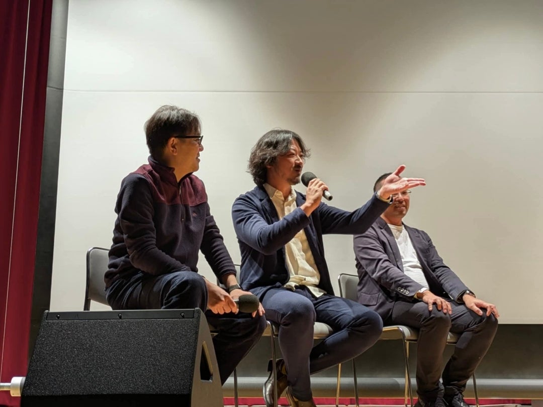 future_code's tweet card. 病院マーケティングサミットJAPAN2025総会に参加し、代表の大類がパネリストとして登壇、また学生部BYCSもハダニシア ハンドクリーム販売ブースを出展させ…