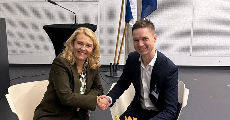 Tweet card summary image