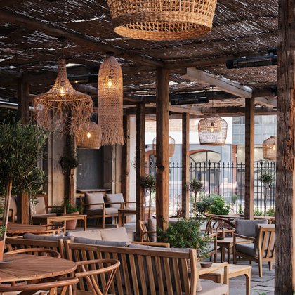 Tweet card summary image