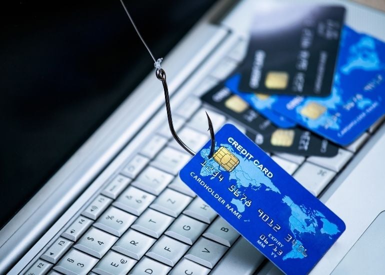 FlyingSoloAU's tweet card. The ACCC is warning consumers to be alert for scams and scammers as Black Friday sales season gets into the swing of things.