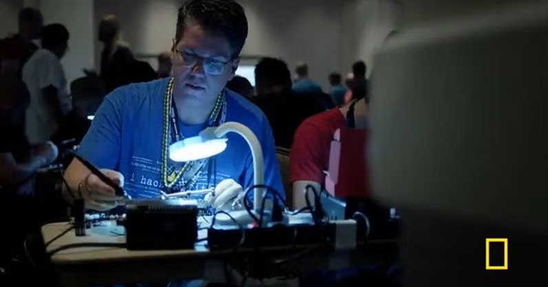 Tweet card summary image