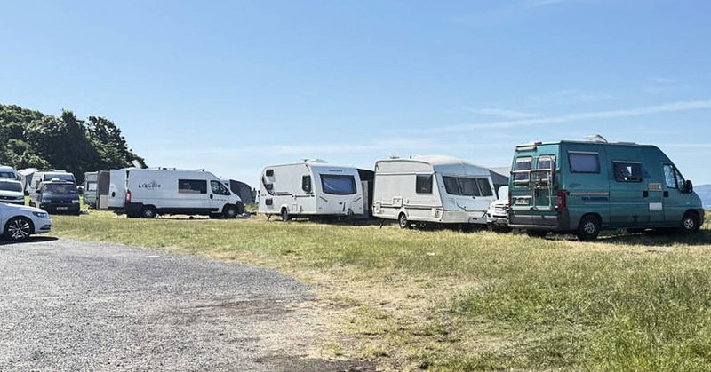 Tweet card summary image