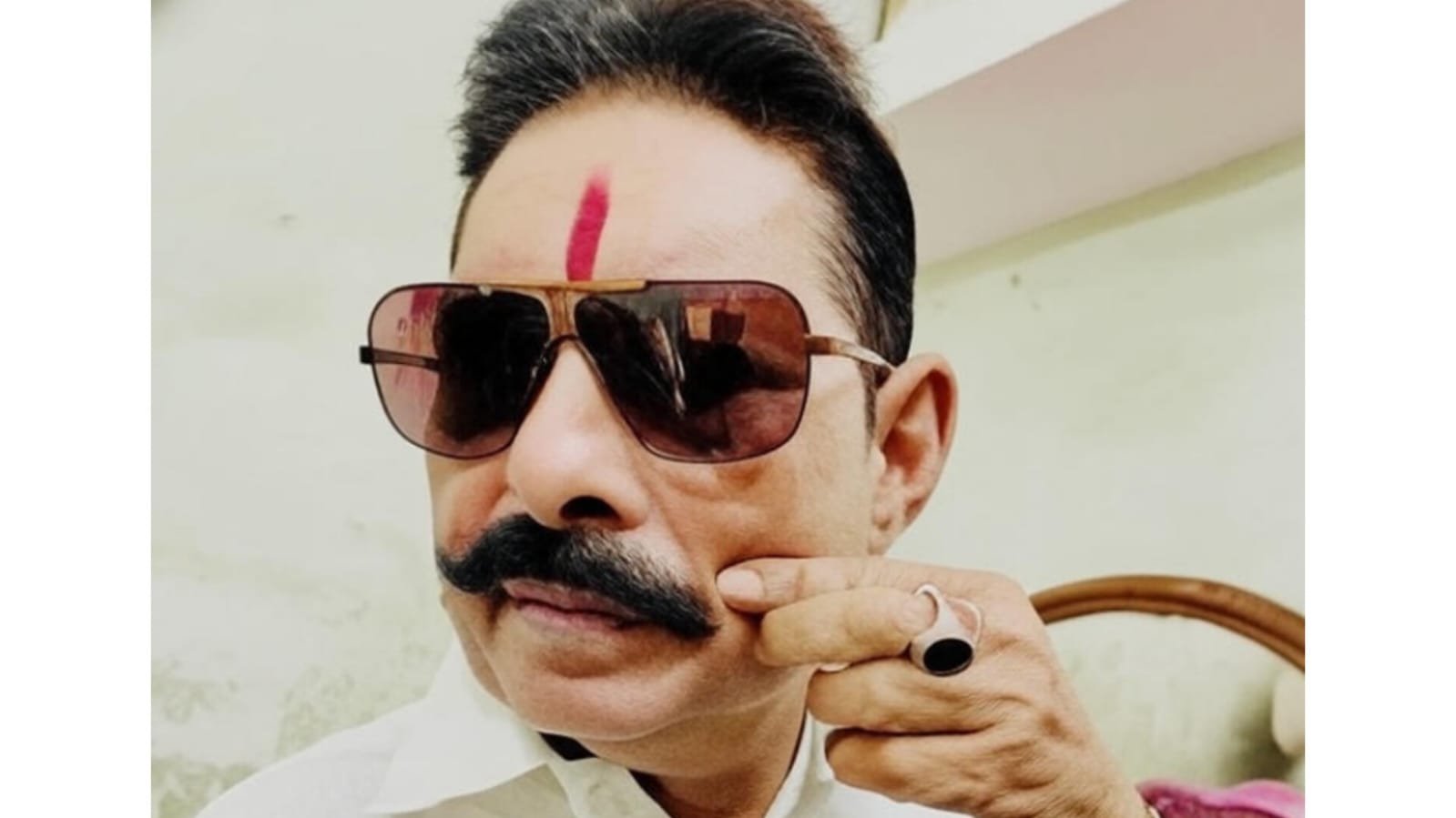 thecoverage_net's tweet card. बिहार विधानसभा चुनाव (Bihar Assembly Election 2025) में बाहुबली नेताओं (Strongmen Leaders) की सीटों पर हमेशा की तरह सबकी नज़रें टिकी रहीं। मोकामा (Mokama) सीट पर जेल में बंद बाहुबली Anant Singh (अनंत...