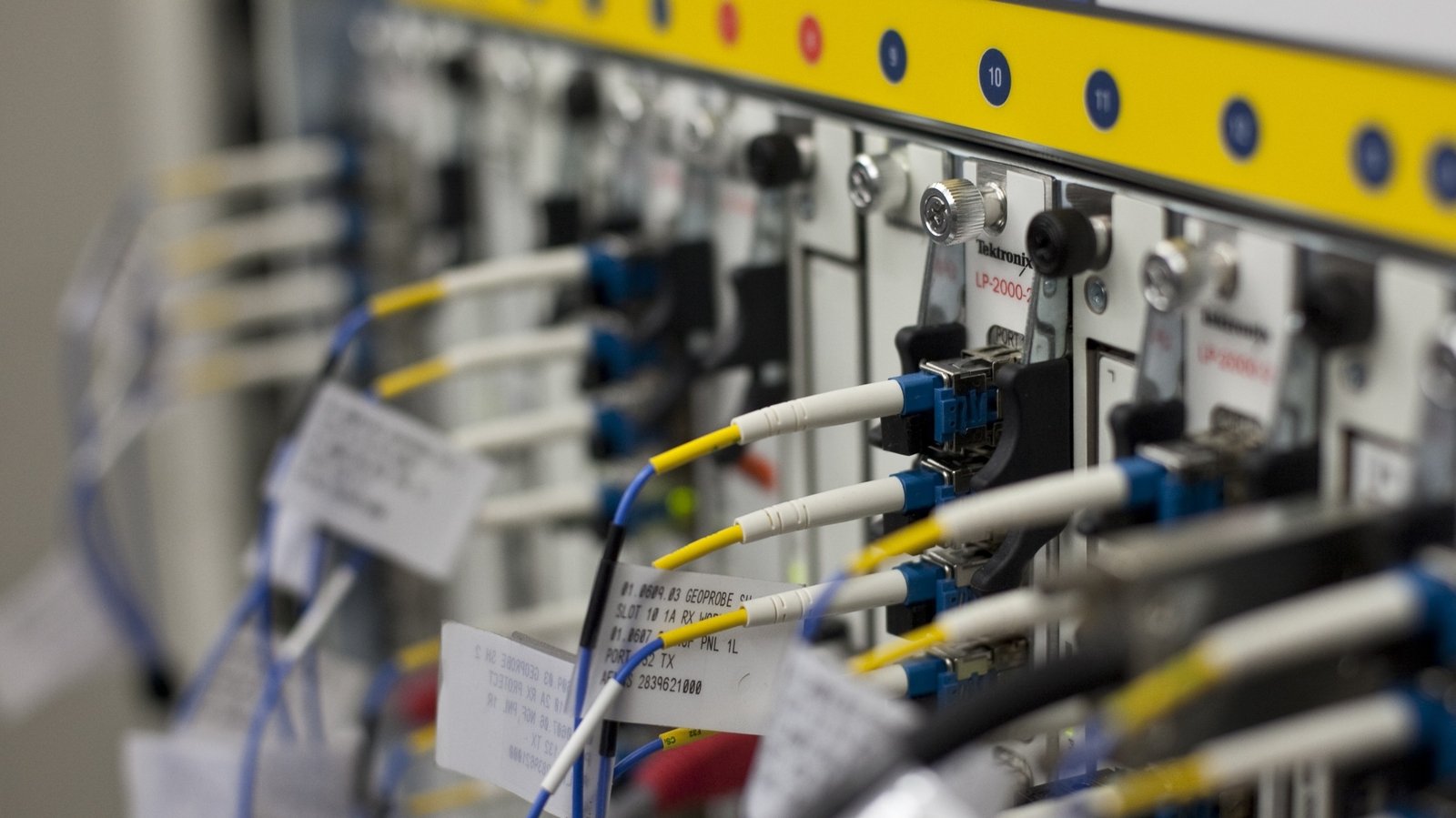 RTEScienceTech's tweet card. National Broadband Ireland has announced that over 125,000 premises across Ireland are now connected to its high-speed fibre broadband network.