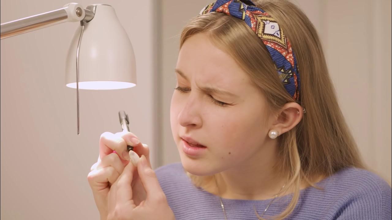 easy_tutor's tweet card. Spicker sind Zeitverschwendung! Lerne mit persönlicher Online-Nachh...