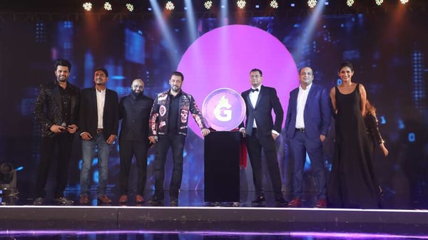 dileepseinberg's tweet card. Recently the Indian short-video sharing platform completed a funding round of over $19 million from more than 30 venture funds and individual investors