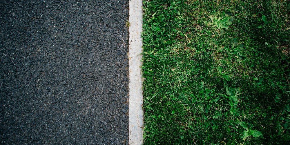 startutorial's tweet card. CQRS stands for Command Query Responsibility Segregation and is an evolution of the CQS, Command...