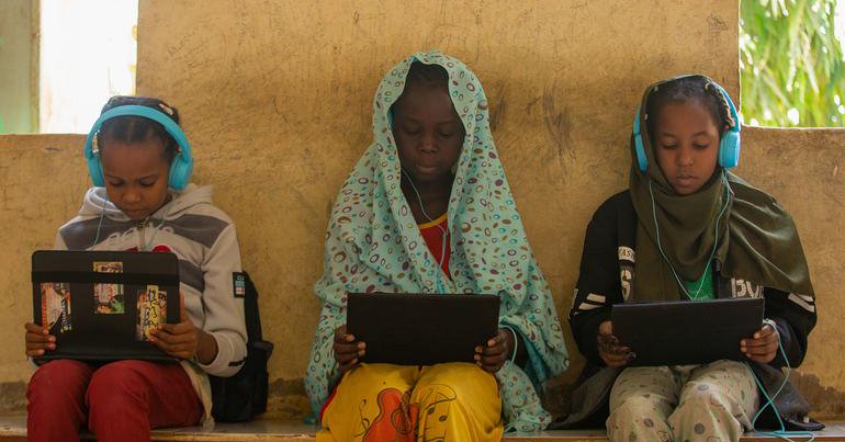 Tweet card summary image